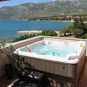  Apartman Dinko